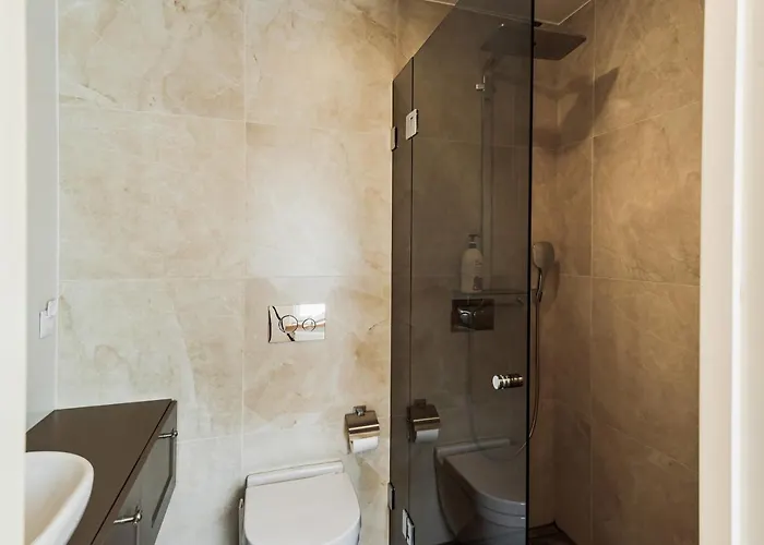 Airhome - Kuninga 塔林