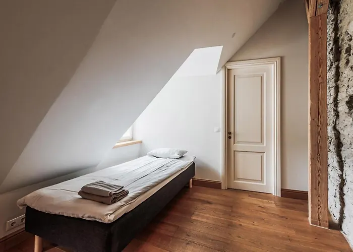 Airhome - Kuninga Tallinn