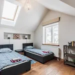 Airhome - Kuninga Apartamento *