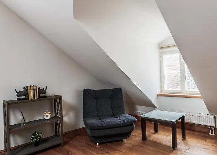 Airhome - Kuninga Tallinn